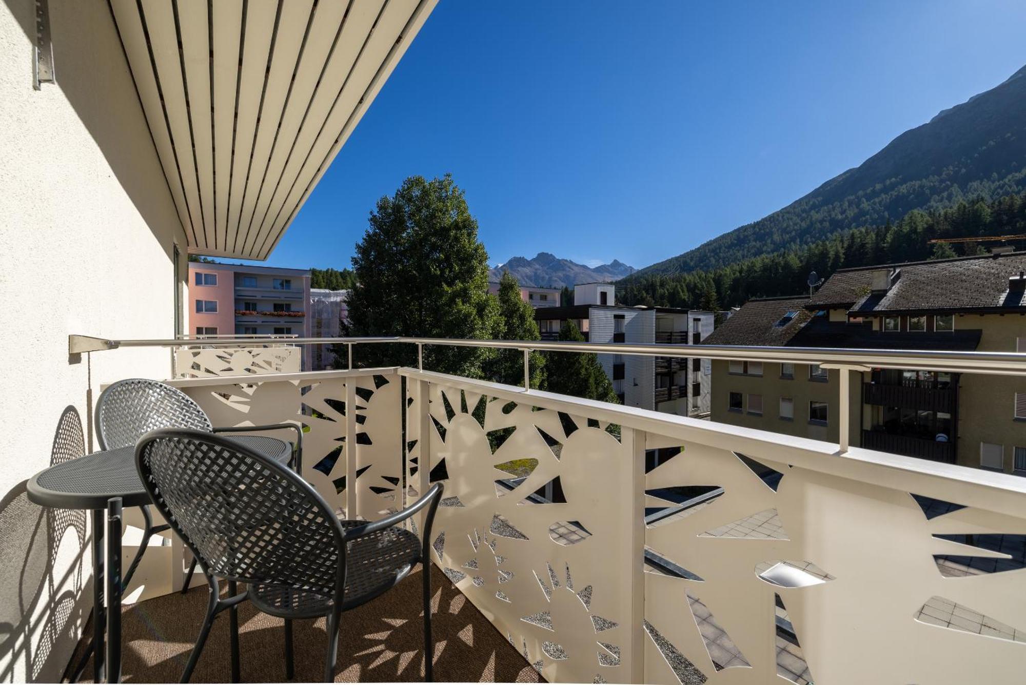 Hotel Sonne St. Moritz 3* Superior ภายนอก รูปภาพ